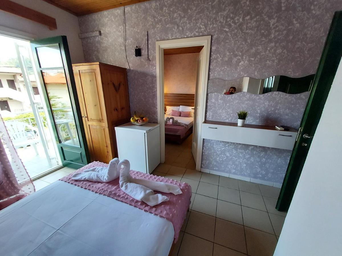 Sun Helios Garden Aparthotel Limenas  Phòng bức ảnh