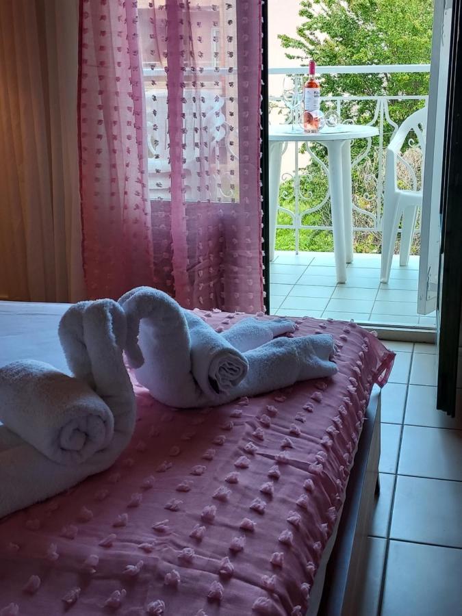 Sun Helios Garden Aparthotel Limenas  Phòng bức ảnh